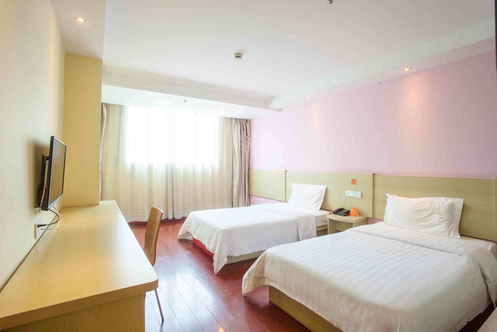 Отель 7Days Premium Shenzhen Che Gong Miao Номер фото