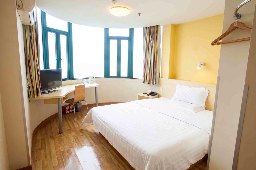 Отель 7Days Premium Shenzhen Che Gong Miao Номер фото
