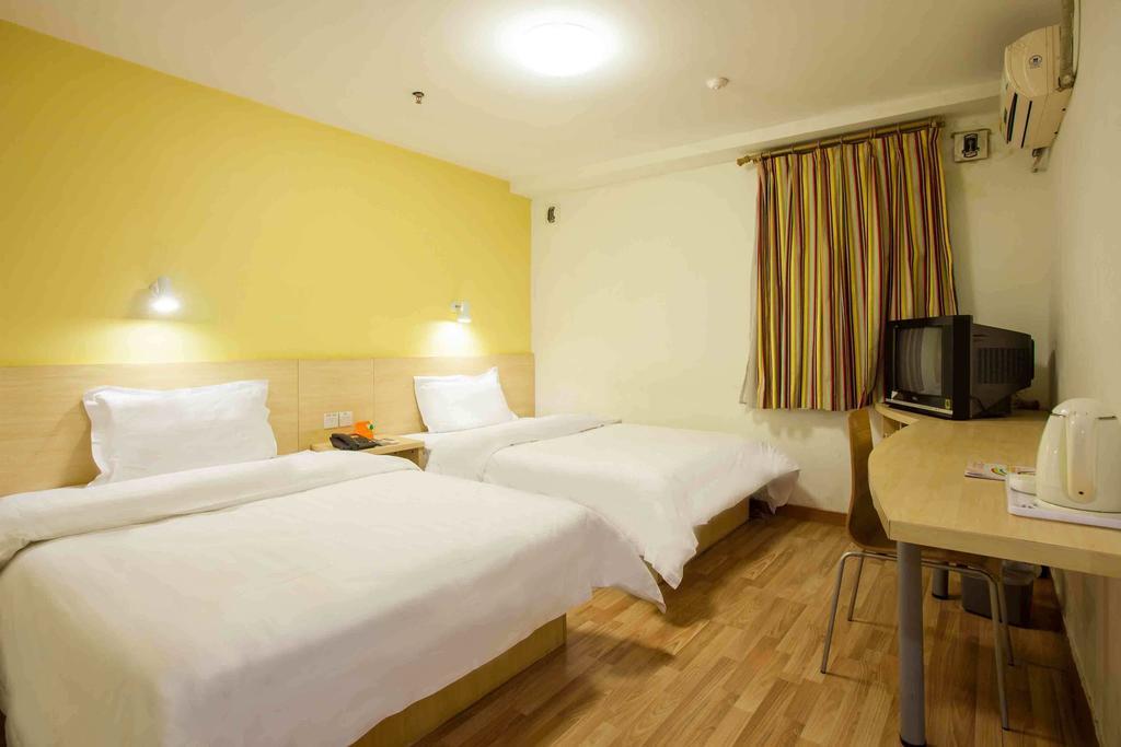 Отель 7Days Premium Shenzhen Che Gong Miao Номер фото