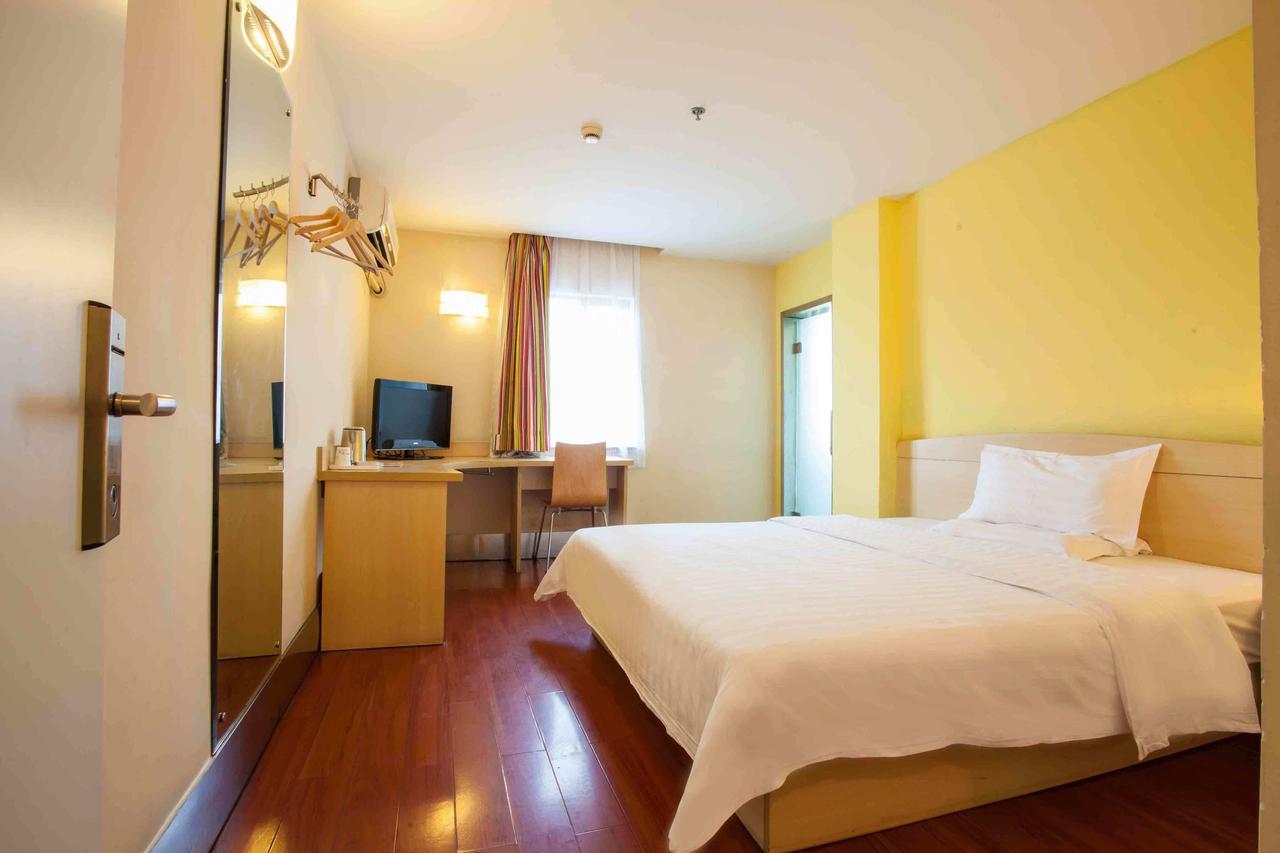 Отель 7Days Premium Shenzhen Che Gong Miao Номер фото